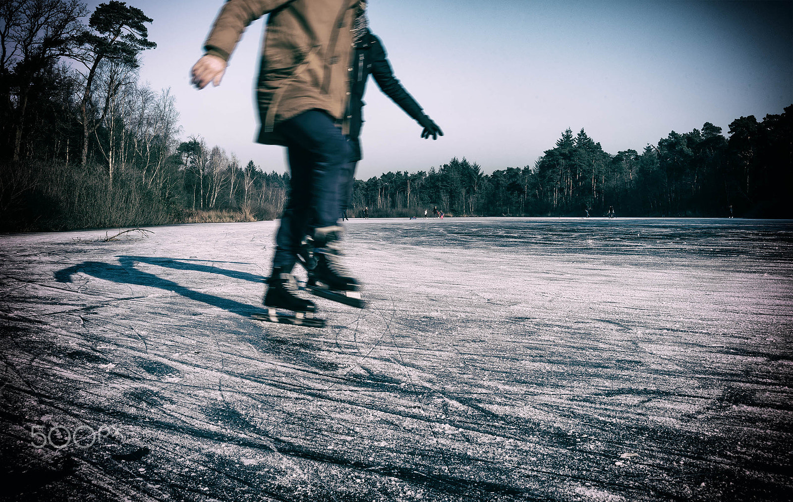 AF Zoom-Nikkor 28-70mm f/3.5-4.5D sample photo. Frozen photography