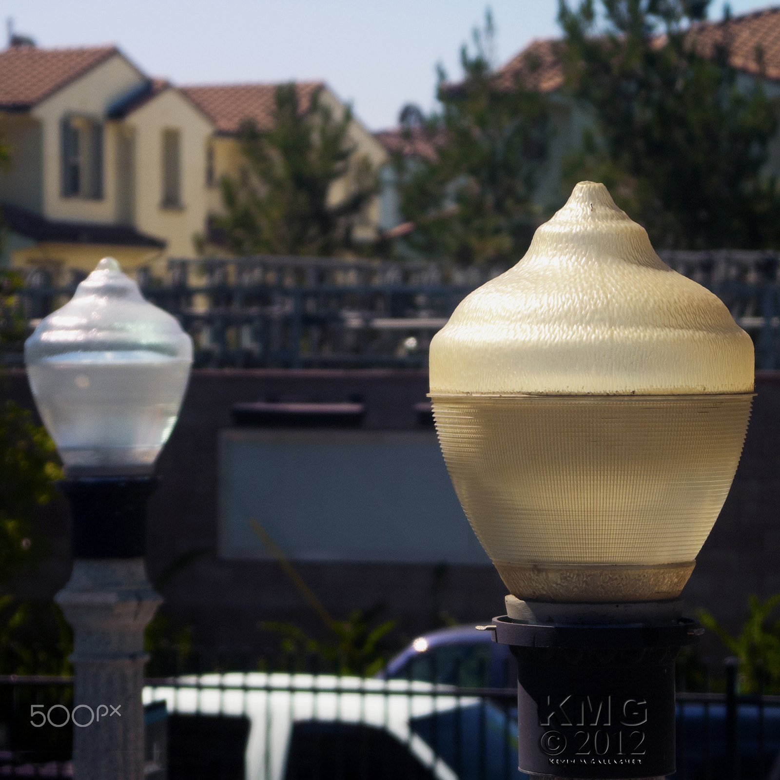 Nikon D70s sample photo. Lamp posts o photography