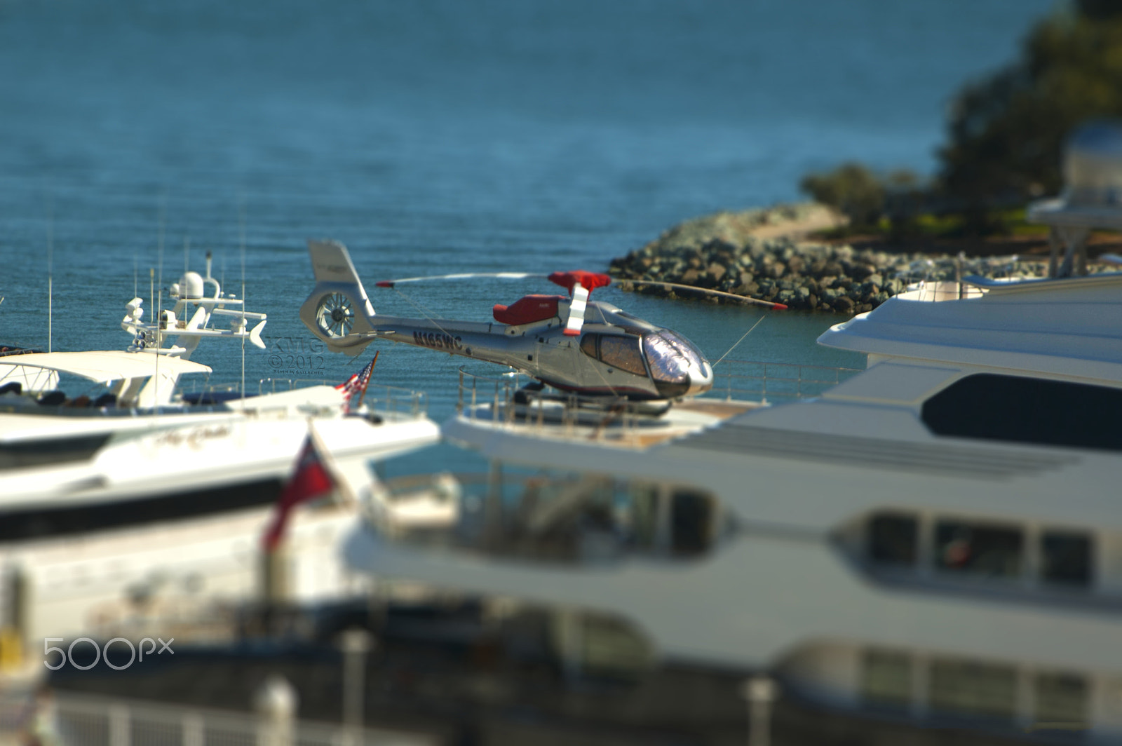 Nikon D70s sample photo. Miniature helicopter o photography