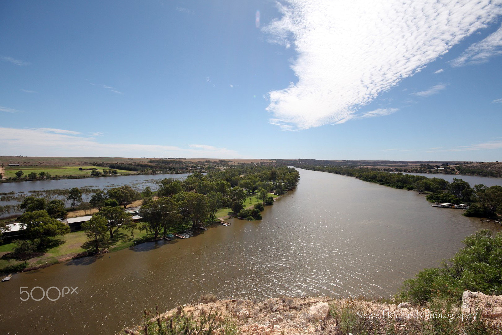 Canon EOS 650D (EOS Rebel T4i / EOS Kiss X6i) + Sigma 10-20mm F4-5.6 EX DC HSM sample photo. Walker flat from forster lookout (large) photography