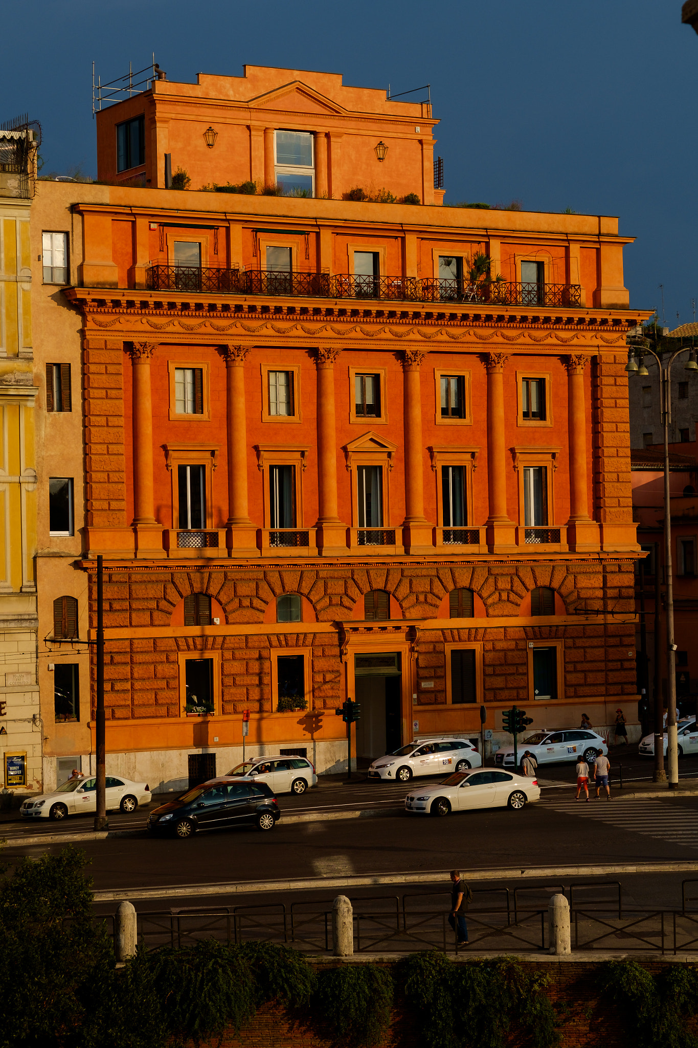 Fujifilm X-E1 + Fujifilm XF 56mm F1.2 R sample photo. Red building in sunset photography