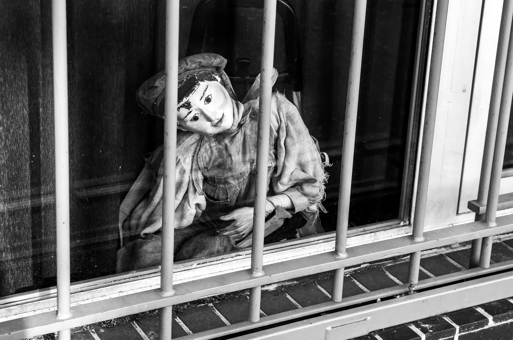 Pentax K-5 sample photo. La marionnette triste... photography