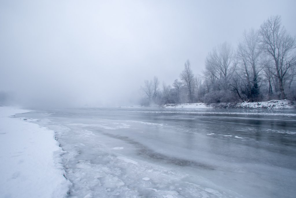 Canon EF 17-35mm f/2.8L sample photo. By the rivers dark photography