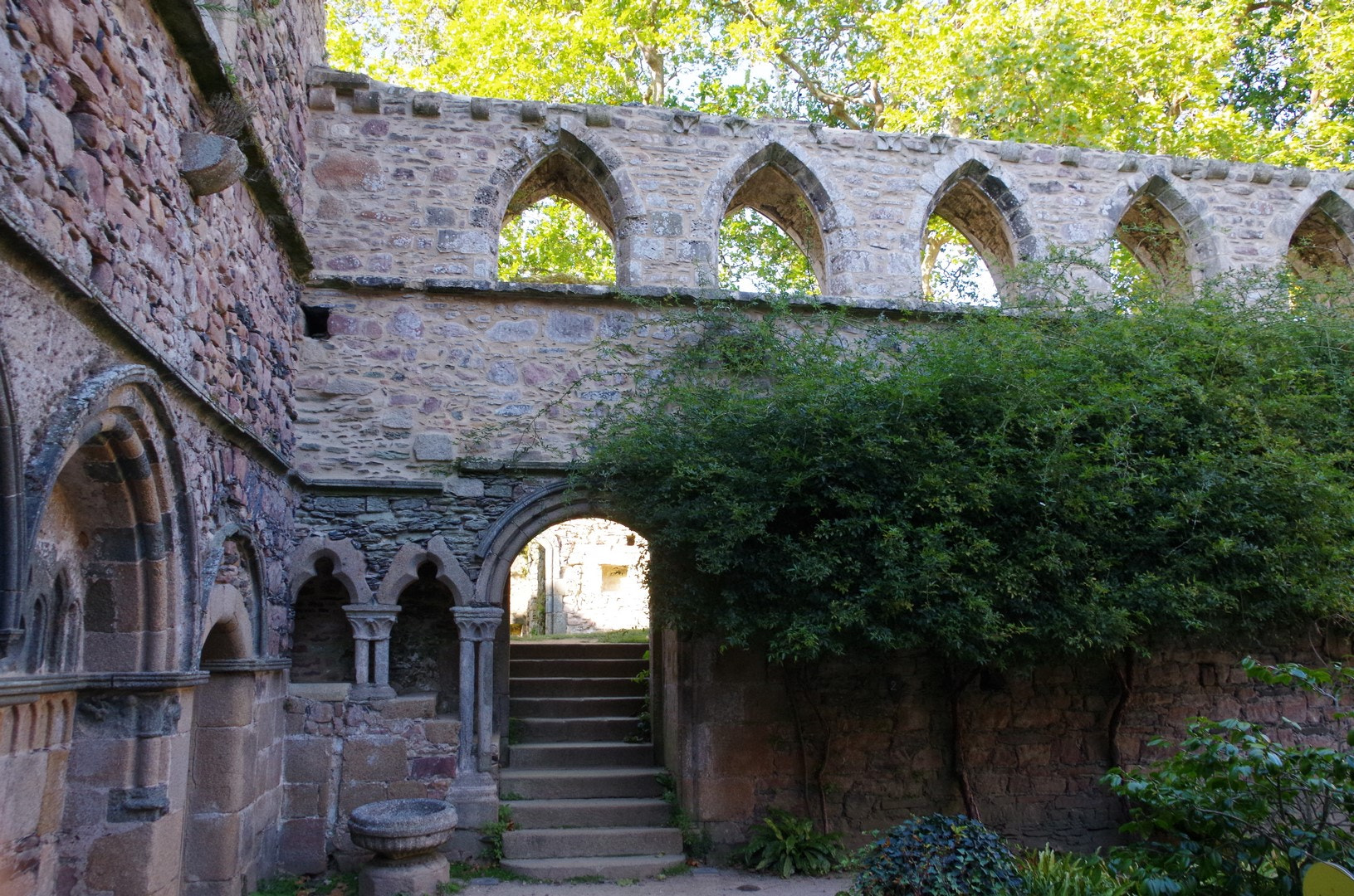 Pentax K-50 sample photo. Abbaye de beauport photography