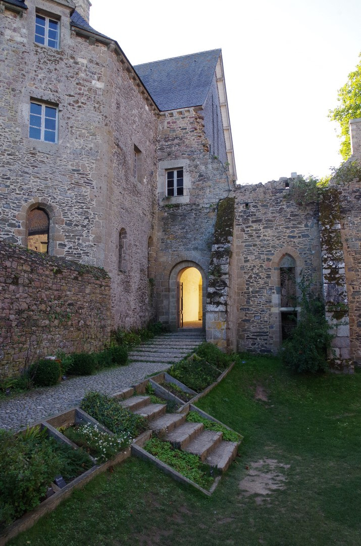 Pentax K-50 sample photo. Abbaye de beauport photography