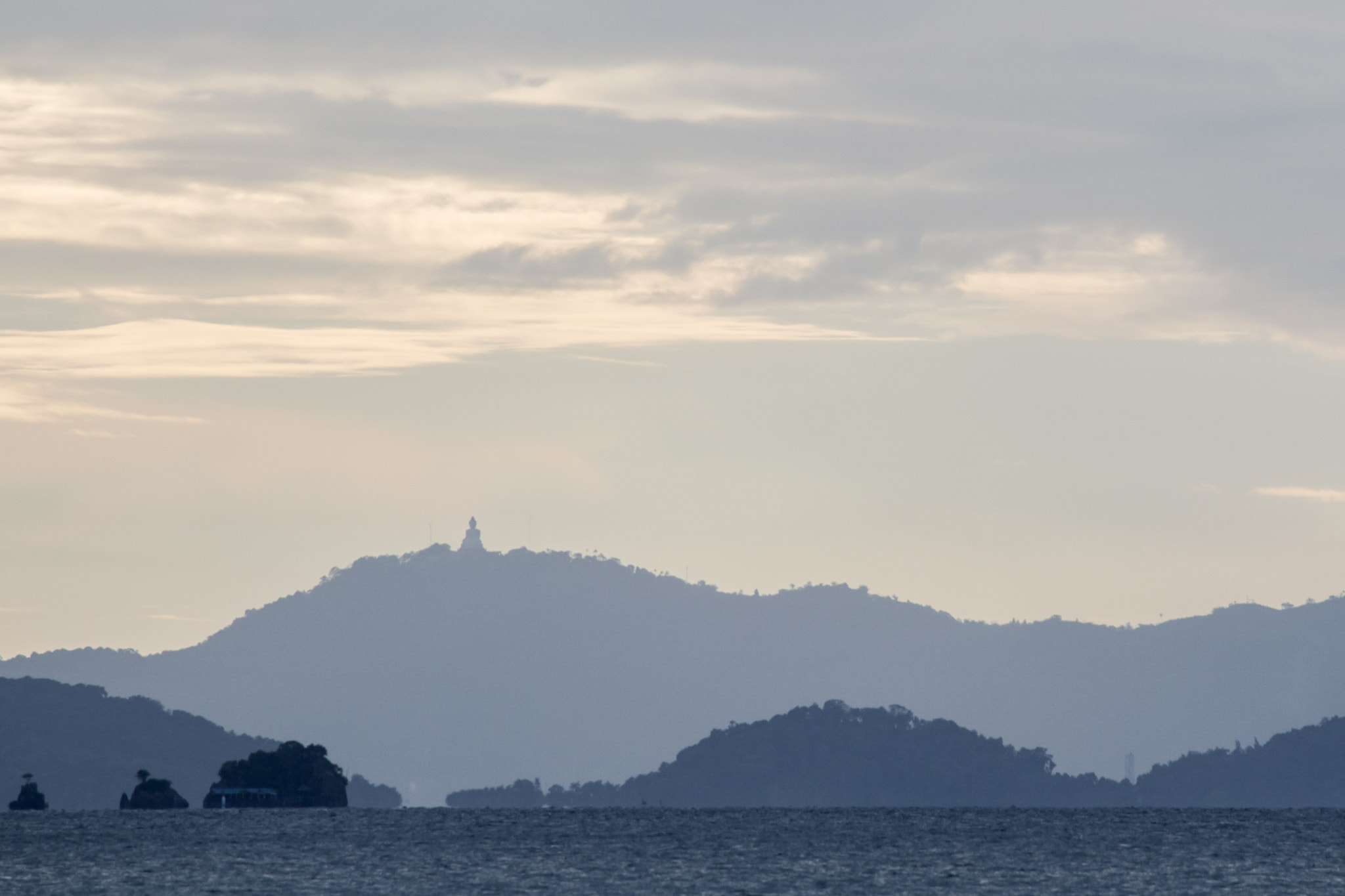 Canon EF-S 55-250mm F4-5.6 IS II sample photo. Horizon photography