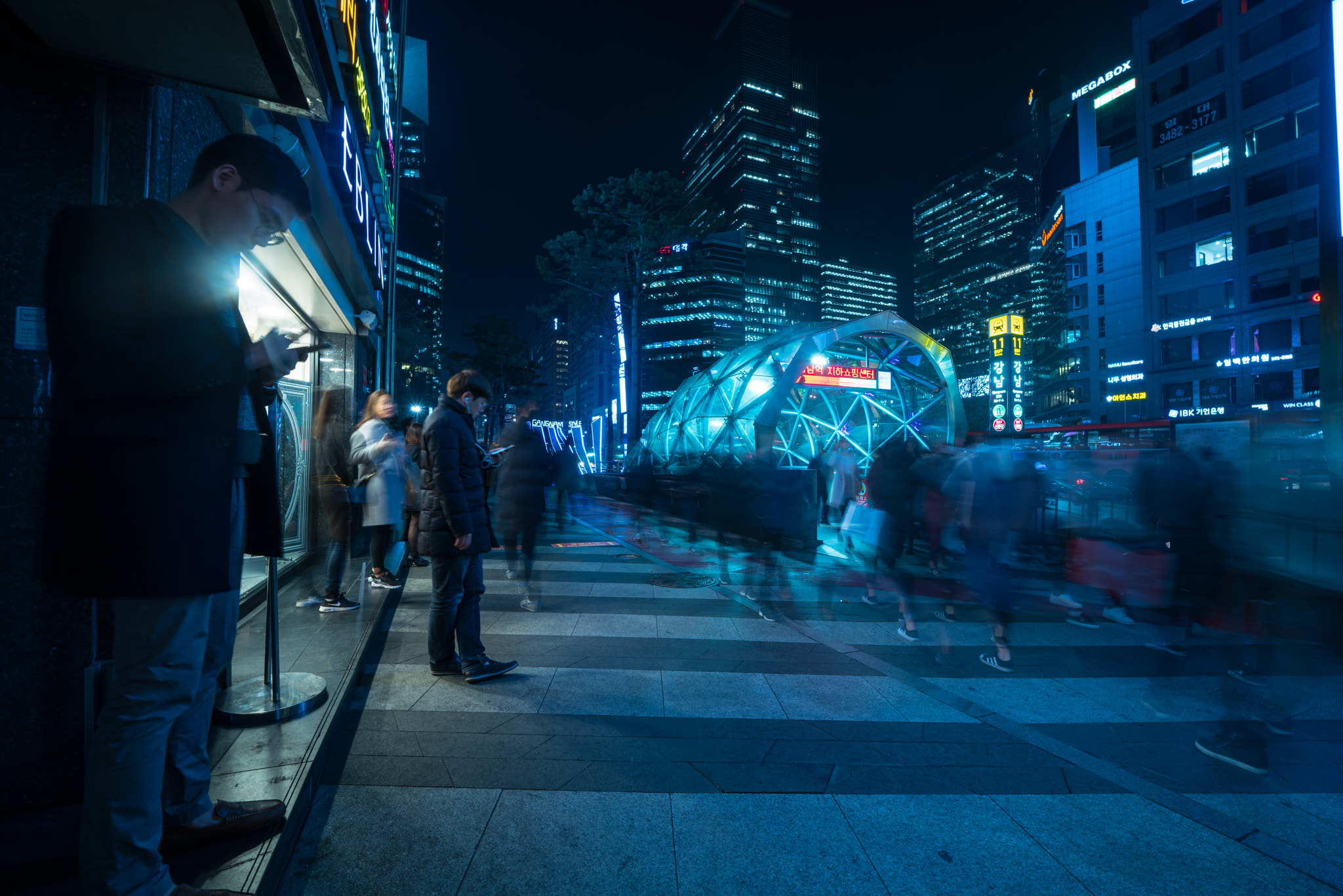 Sony a7R II + Samyang AF 14mm F2.8 FE sample photo. Seoul, south korea | sony a7rii, samyang 14mm photography