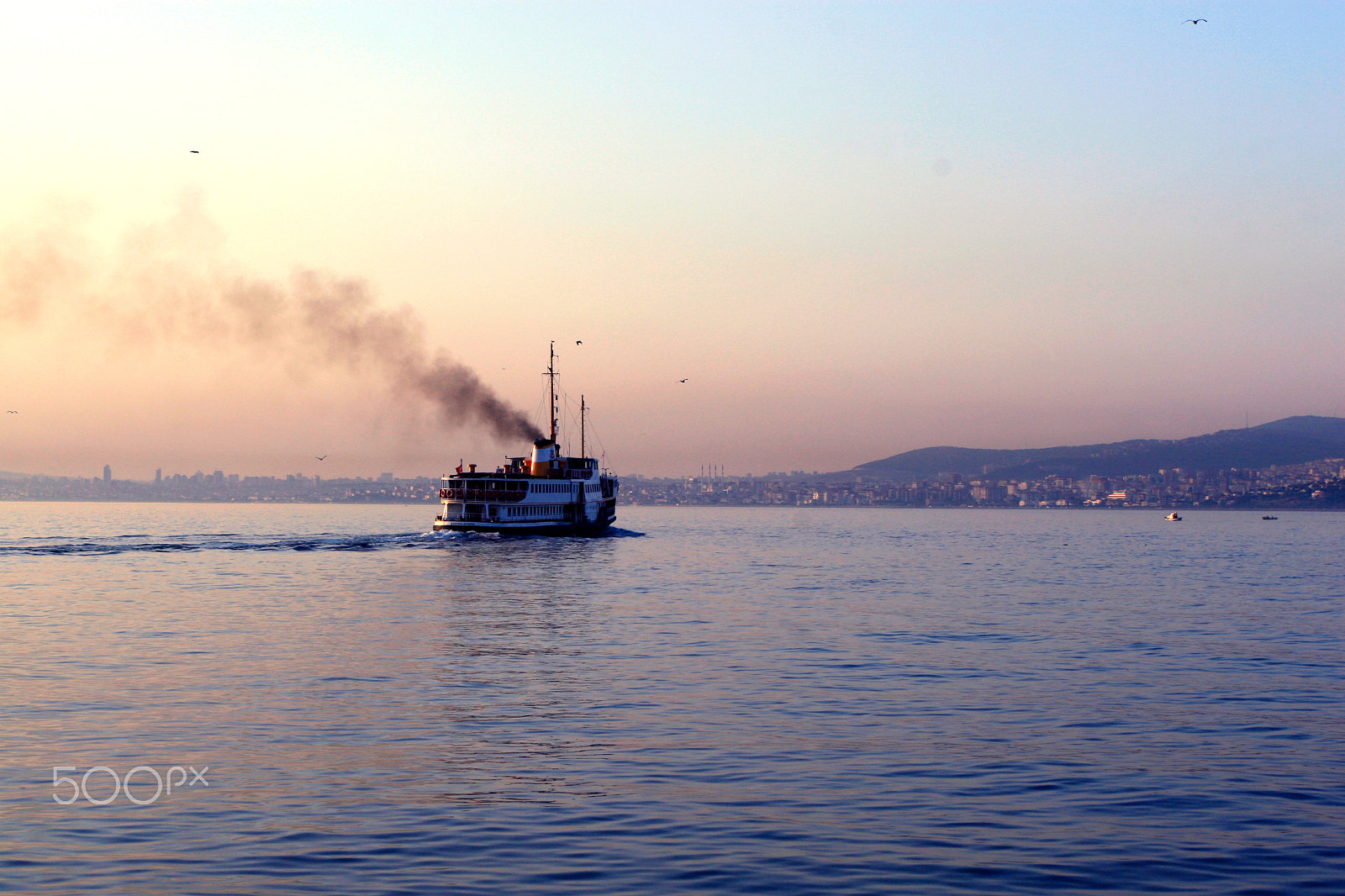 Canon EOS 30D + Canon EF 17-40mm F4L USM sample photo. Istanbul photography