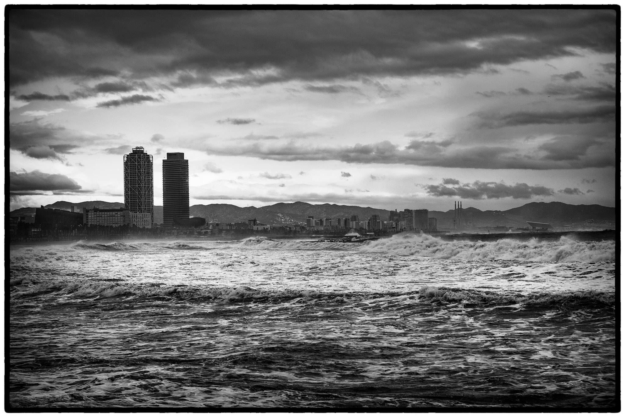 Canon EF 24-70mm F2.8L USM sample photo. Brainstorm barcelona photography