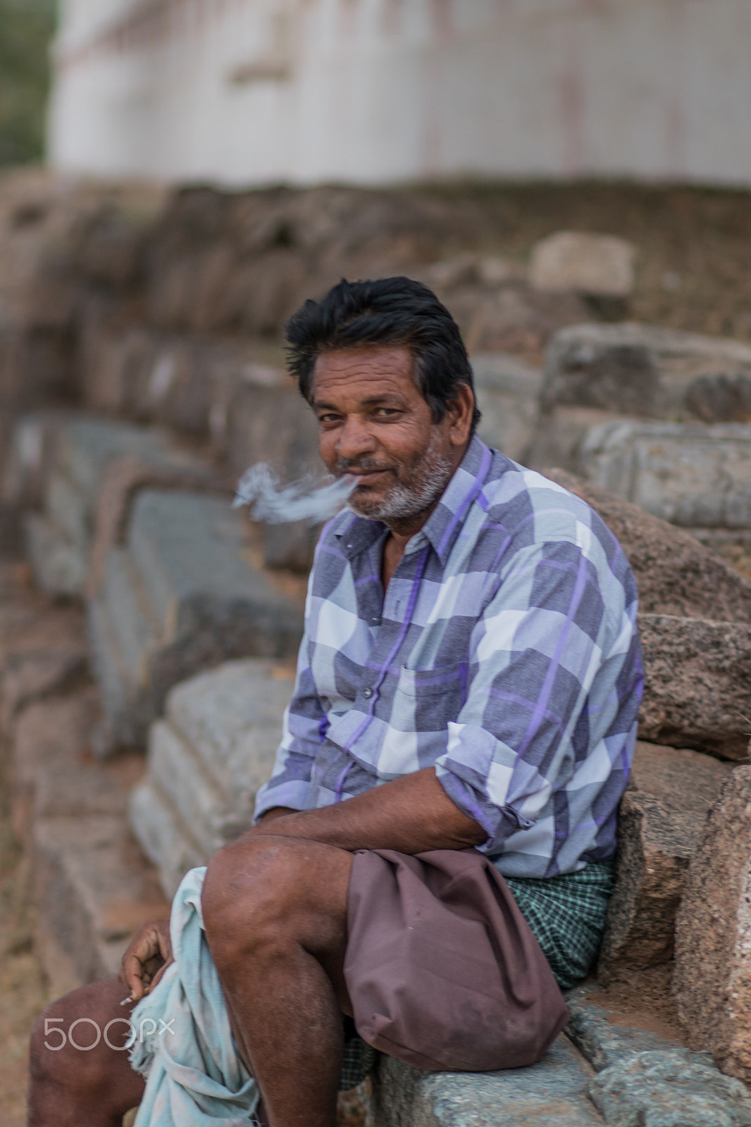 Canon EOS 80D + Canon EF 85mm F1.8 USM sample photo. Smoker photography