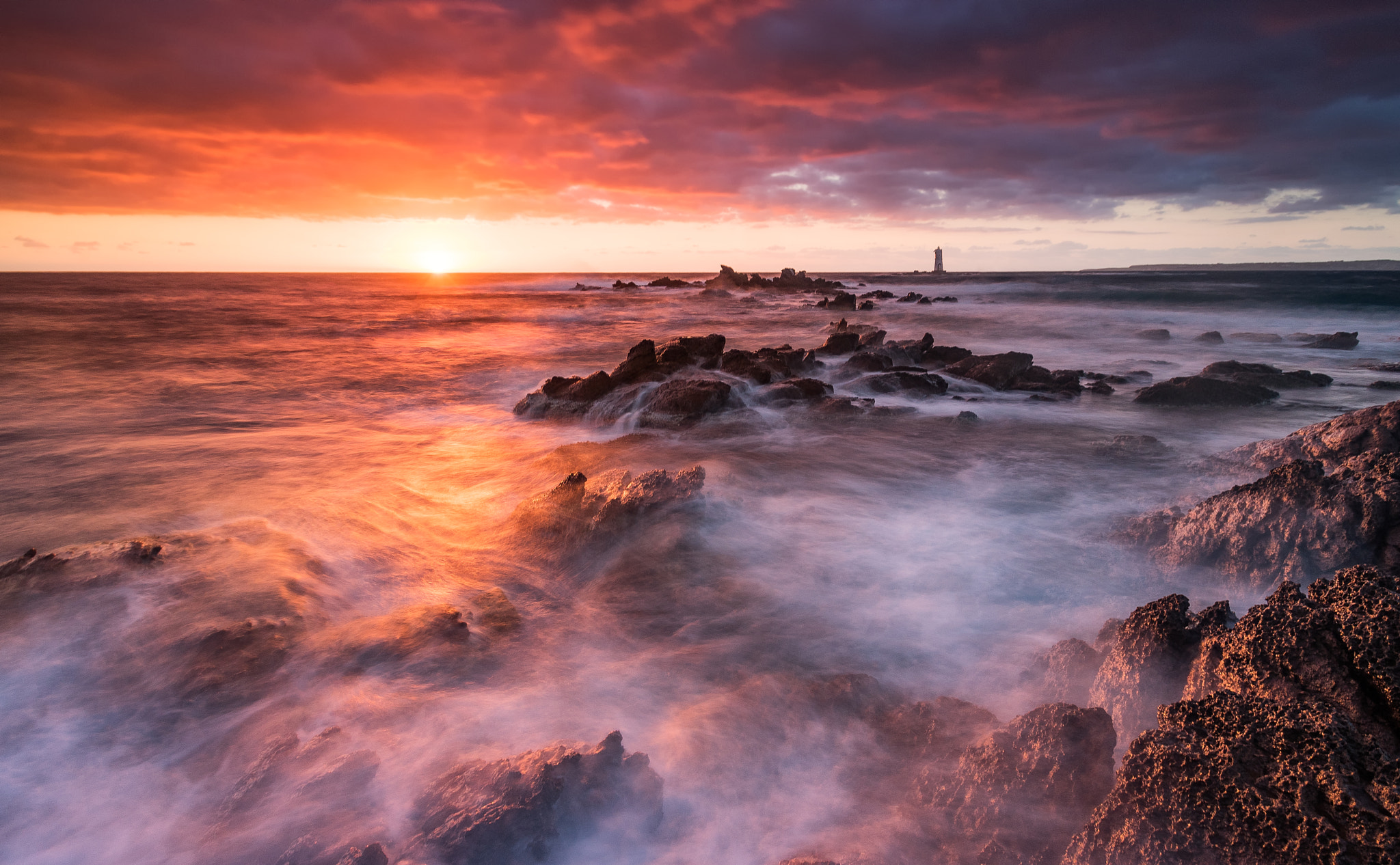 Nikon AF-S Nikkor 17-35mm F2.8D ED-IF sample photo. Golden hour @ mangiabarche photography