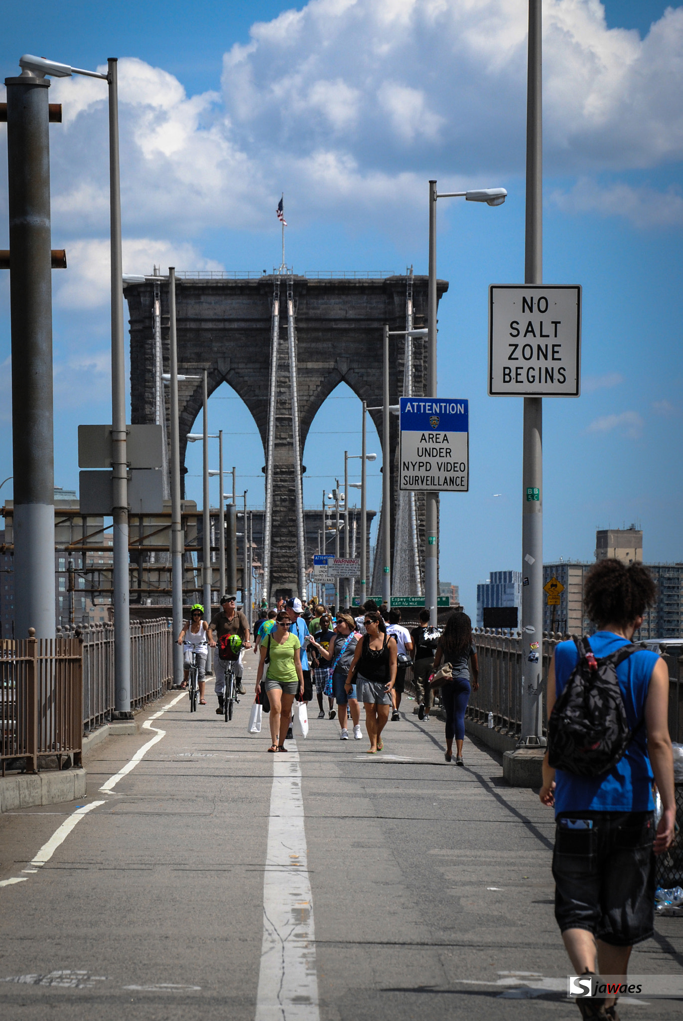 Nikon D3000 sample photo. Strolling the broking bridge photography