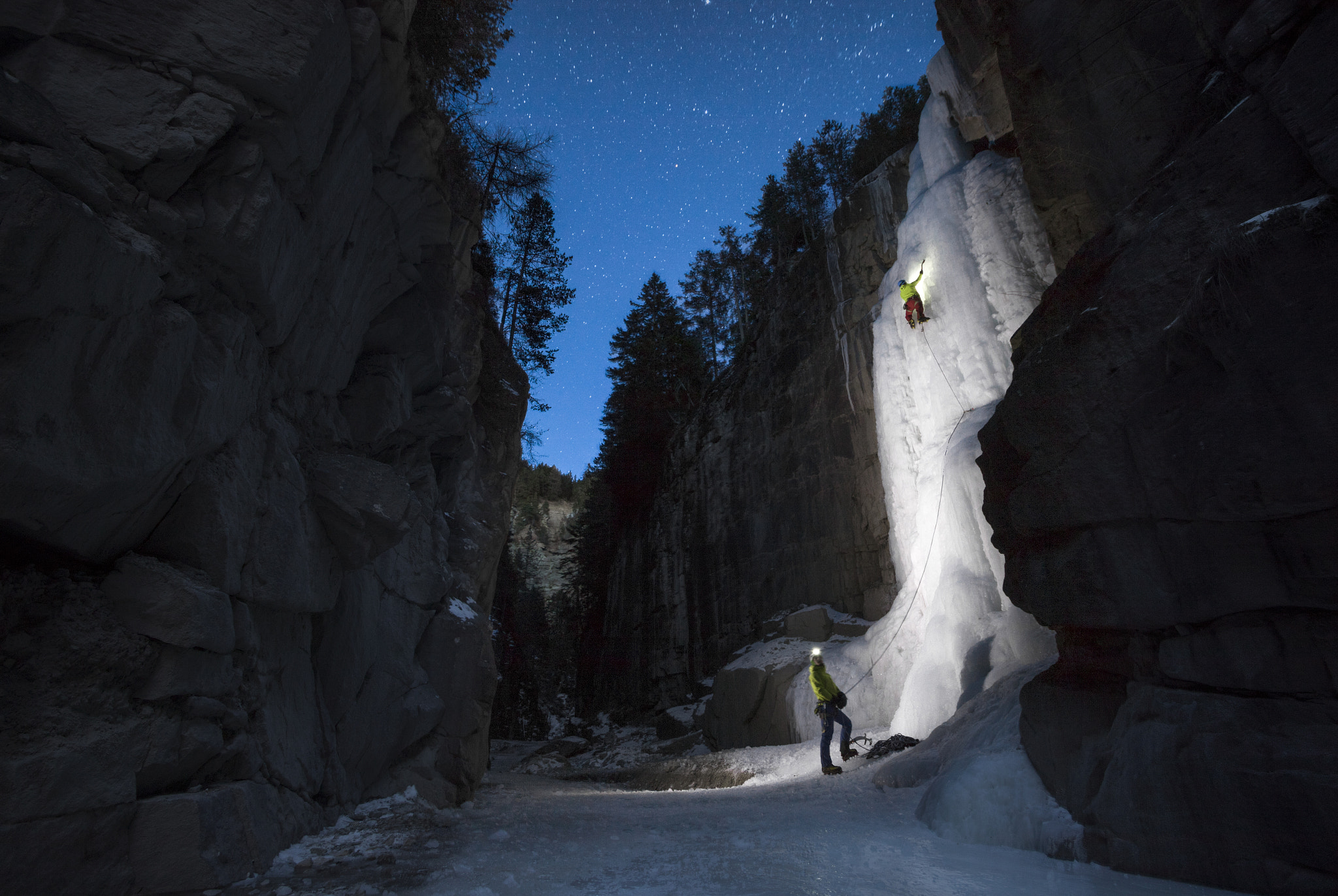 Sigma 10-20mm F3.5 EX DC HSM sample photo. Reach for the stars photography