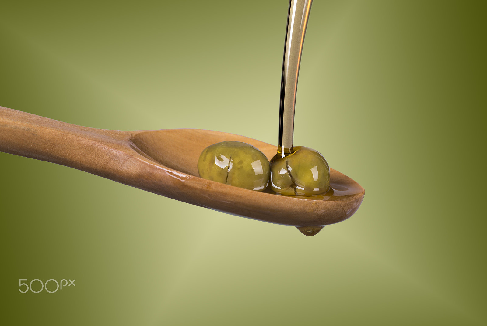 Nikon D800 + Sigma 105mm F2.8 EX DG Macro sample photo. Olive and oil photography