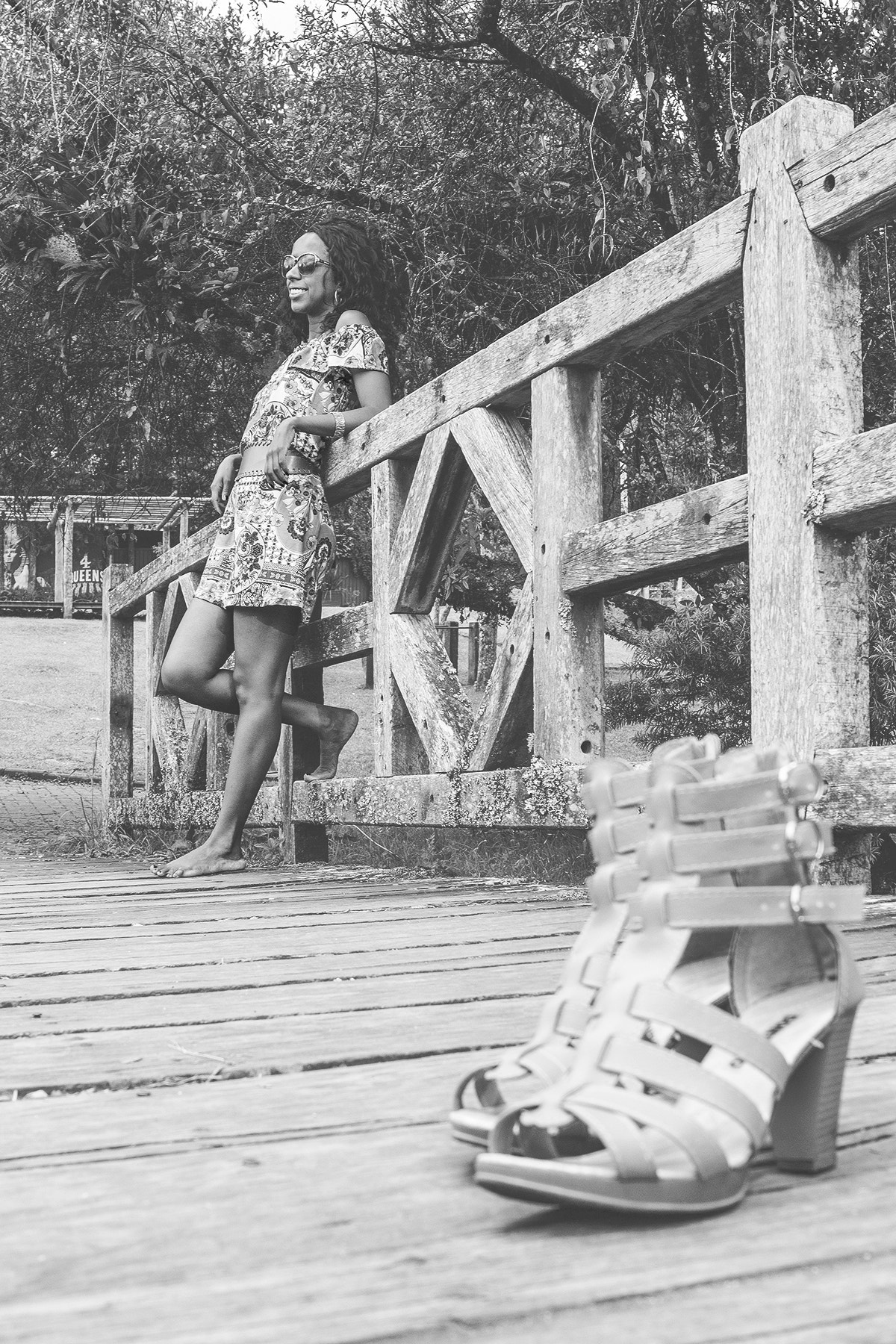 Canon EF-S 24mm F2.8 STM sample photo. Barefooted photography