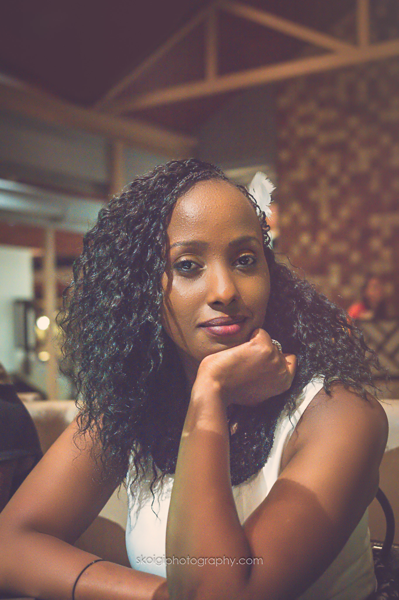 Samsung NX1 + Samsung NX 30mm F2 Pancake sample photo. Soft lit portrait photography