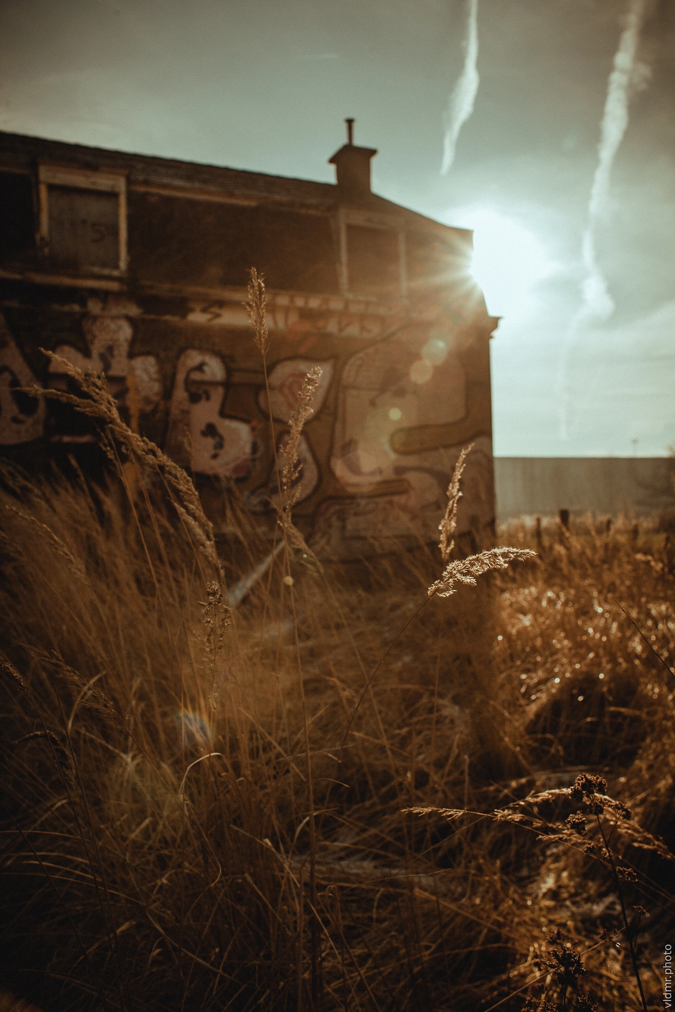 Canon EF 28mm F1.8 USM sample photo. Doel - the abandoned town photography