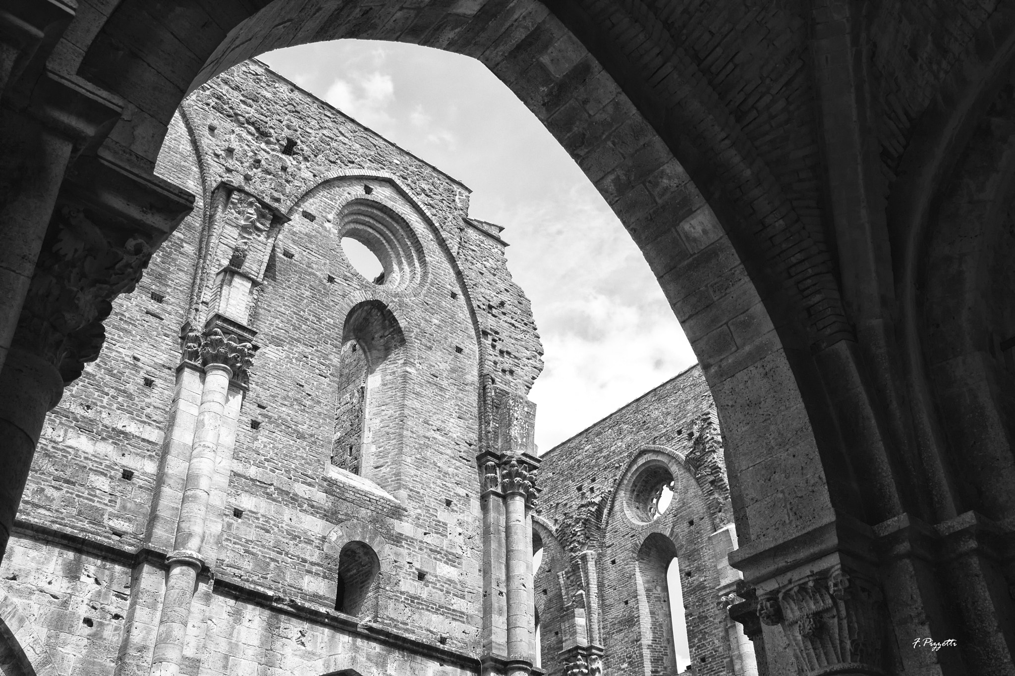 Sigma 17-70mm F2.8-4 DC Macro OS HSM sample photo. Abbazia di san galgano. photography