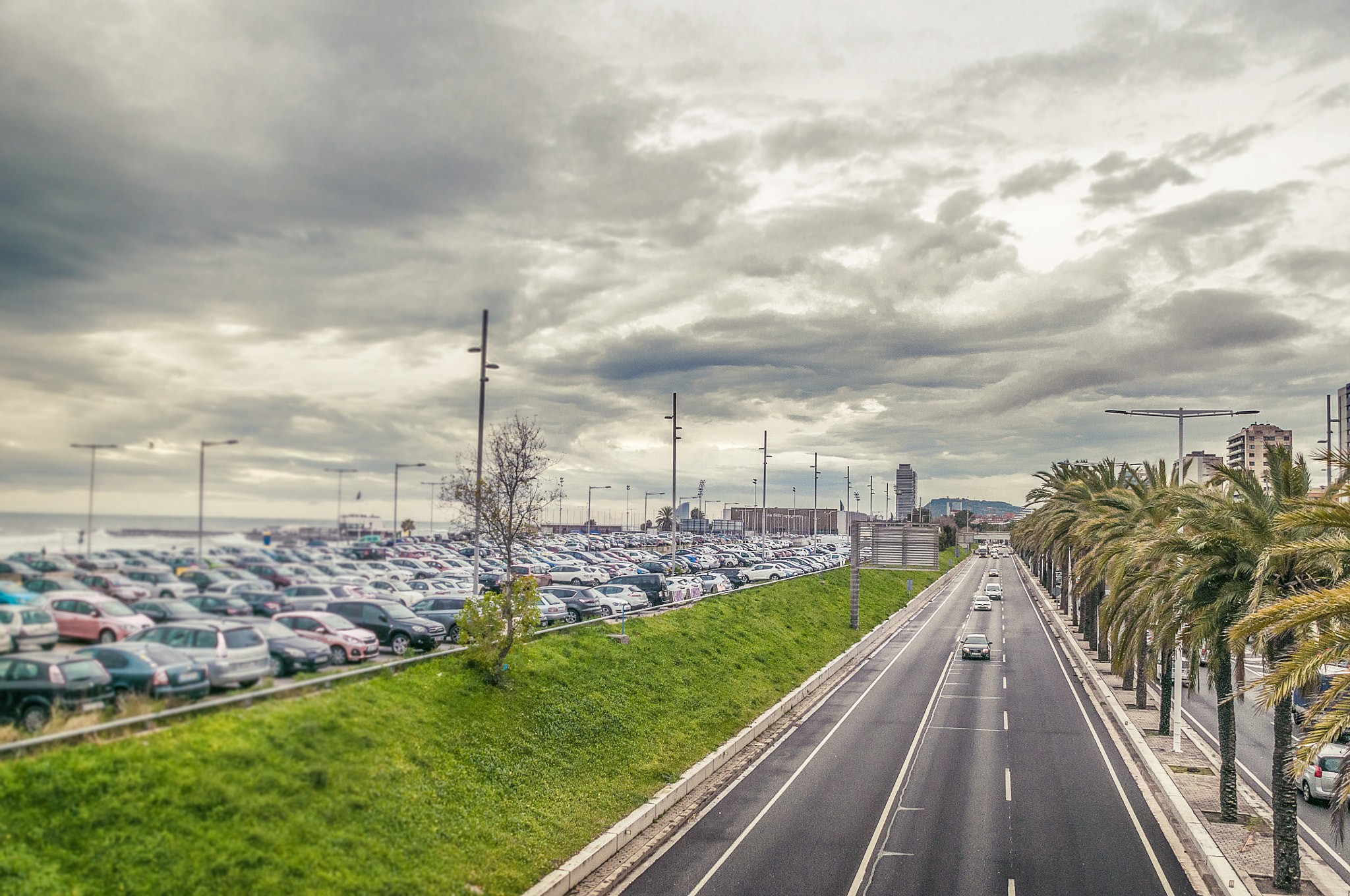 Sigma 18-200mm F3.5-6.3 DC OS HSM sample photo. Road photography