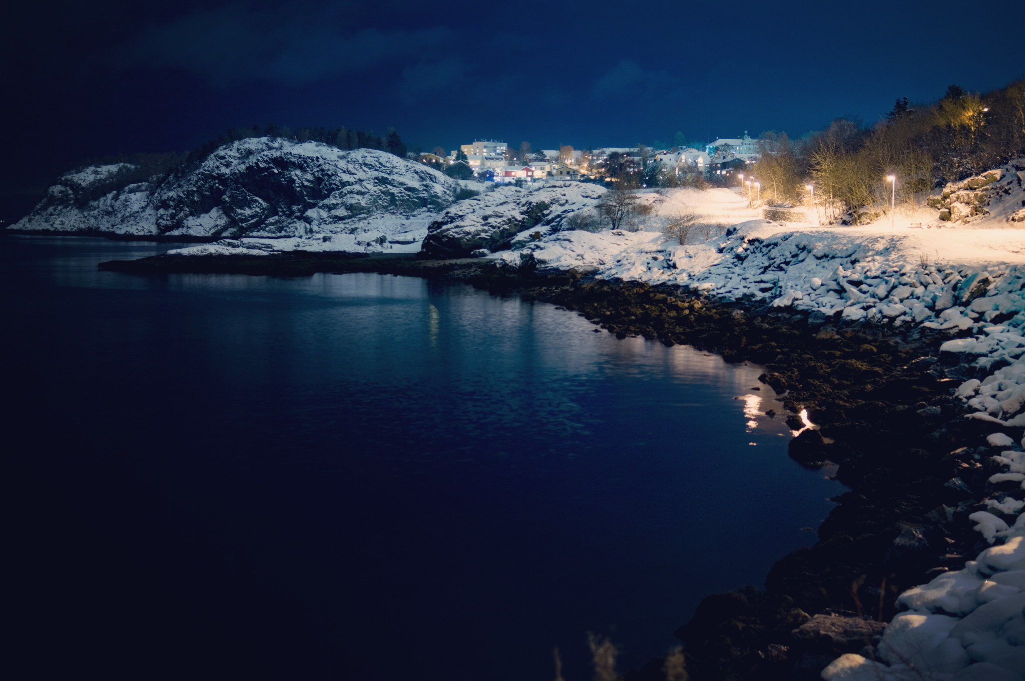Sony Alpha NEX-6 + Sigma 30mm F1.4 DC DN | C sample photo. Wintery photography
