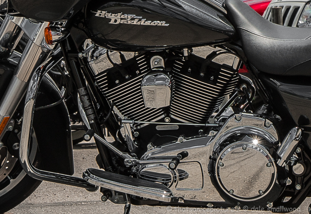 Canon EOS 40D sample photo. It's a harley photography