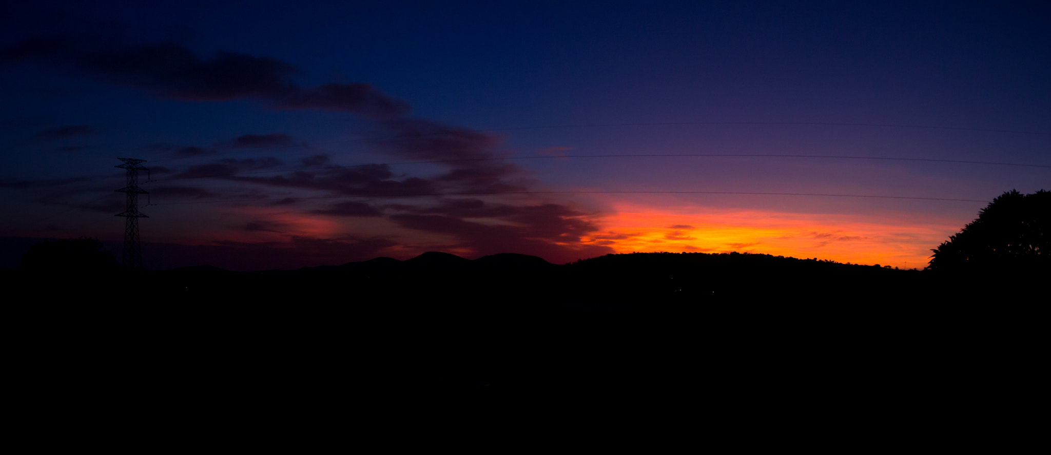 Sigma 10-20mm F3.5 EX DC HSM sample photo. Lights of the horizon photography