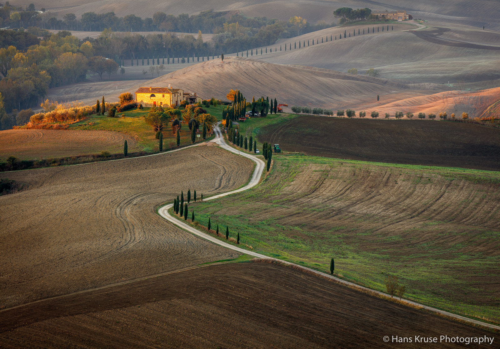 Canon EOS 5DS R sample photo. The winding road photography