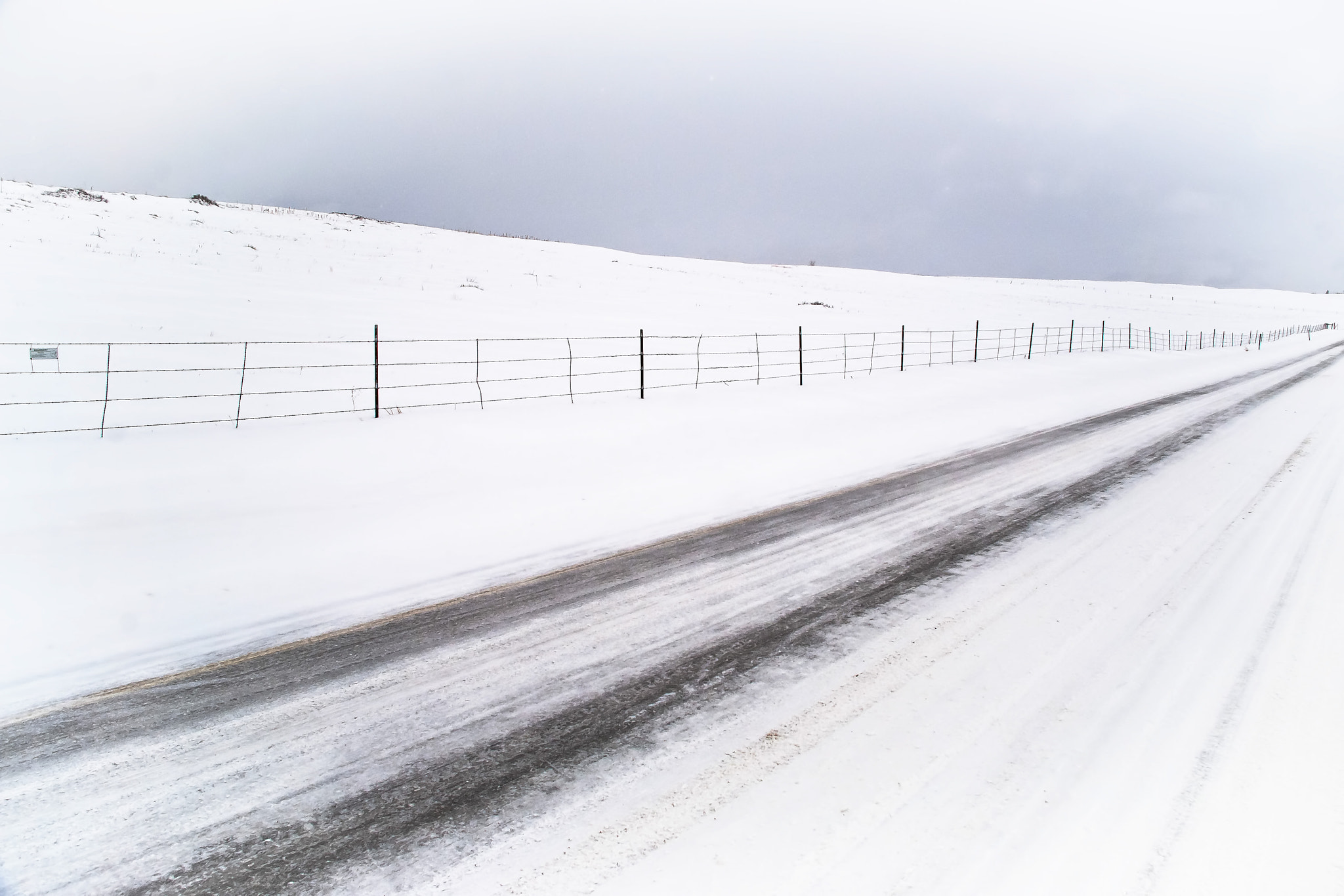 Nikon D40X sample photo. Snowy road and tracks photography