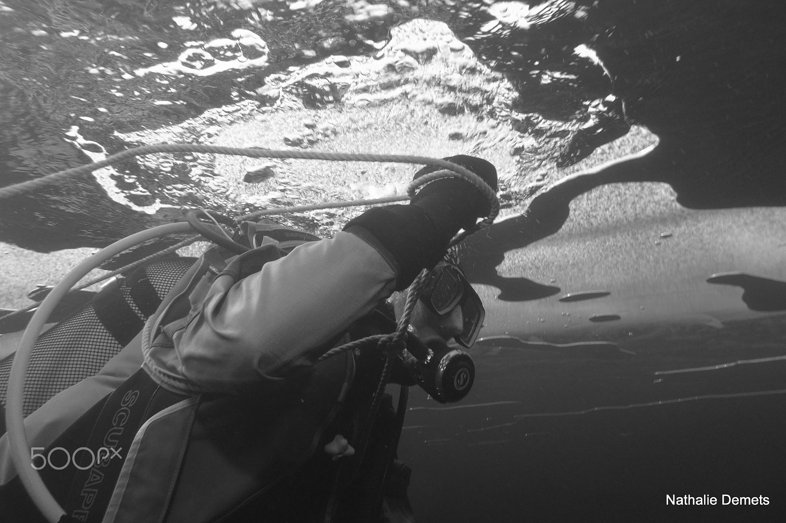 Nikon 1 J3 sample photo. Under the ice .... photography