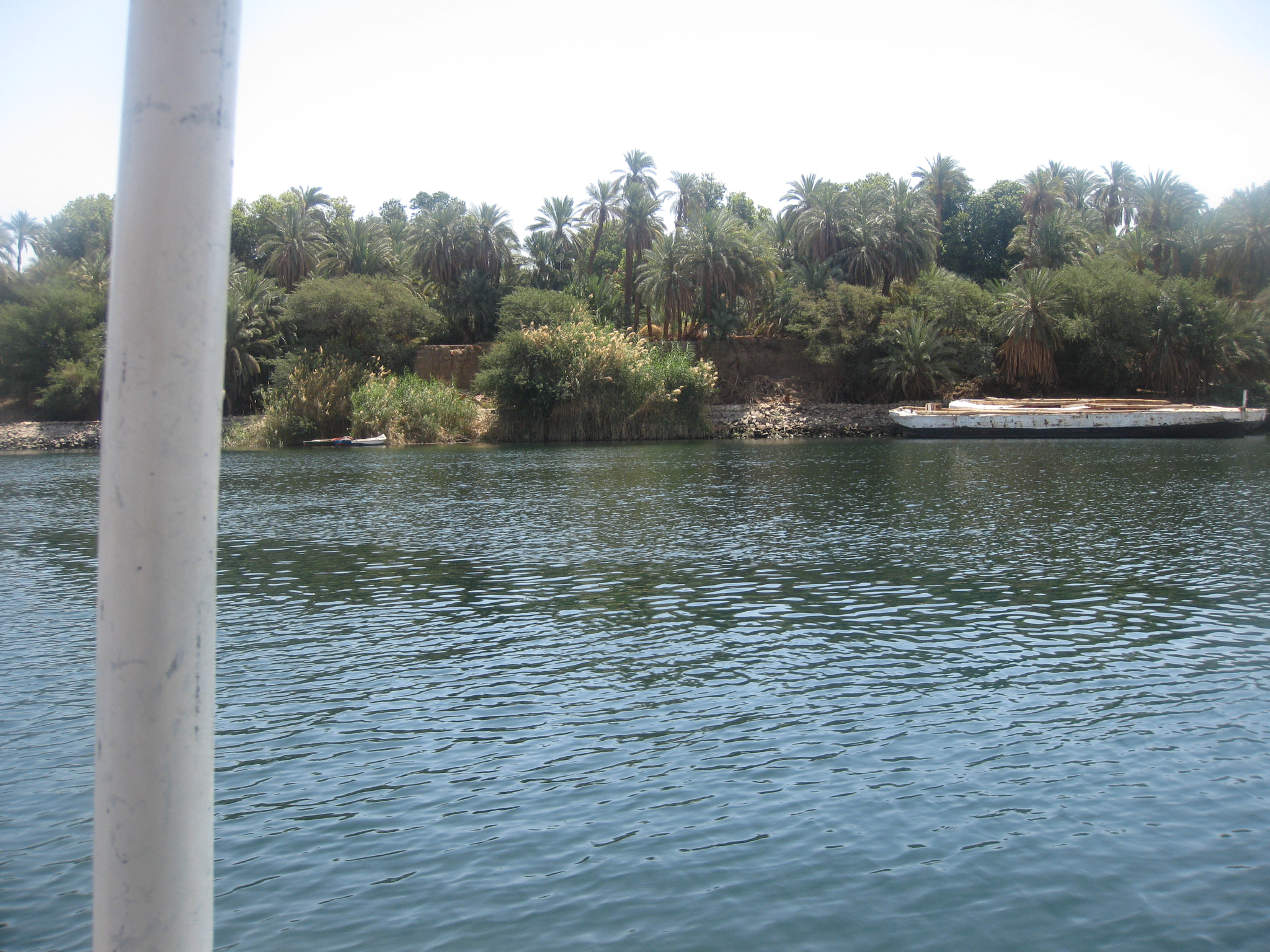 Canon PowerShot SD890 IS (Digital IXUS 970 IS / IXY Digital 820 IS) sample photo. Aswan photography