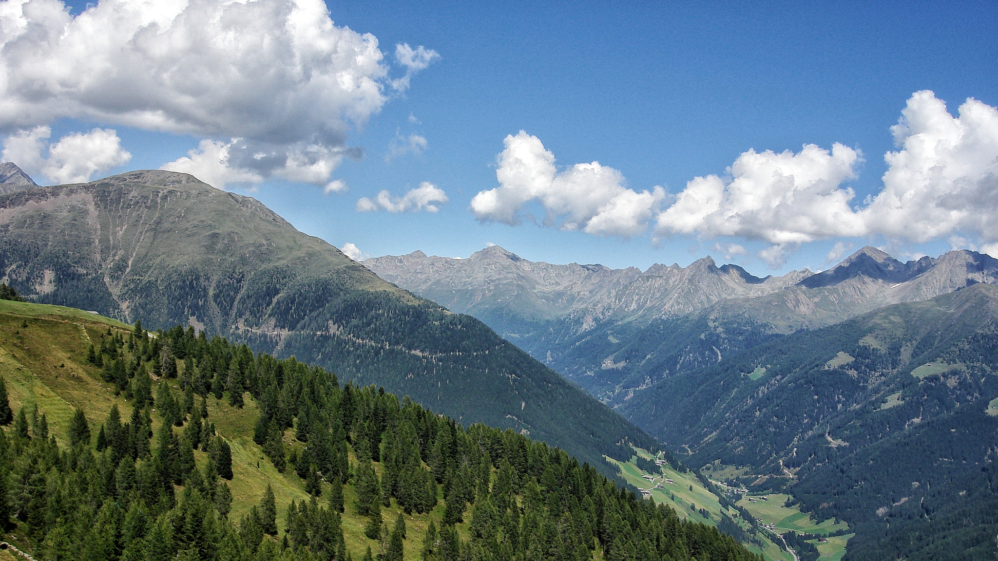 Sony DSC-N2 sample photo. The iseltal valley - austria photography