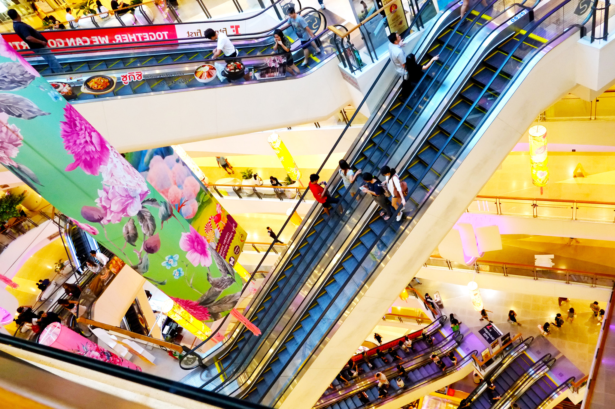 Fujifilm X-E1 sample photo. More escalators photography