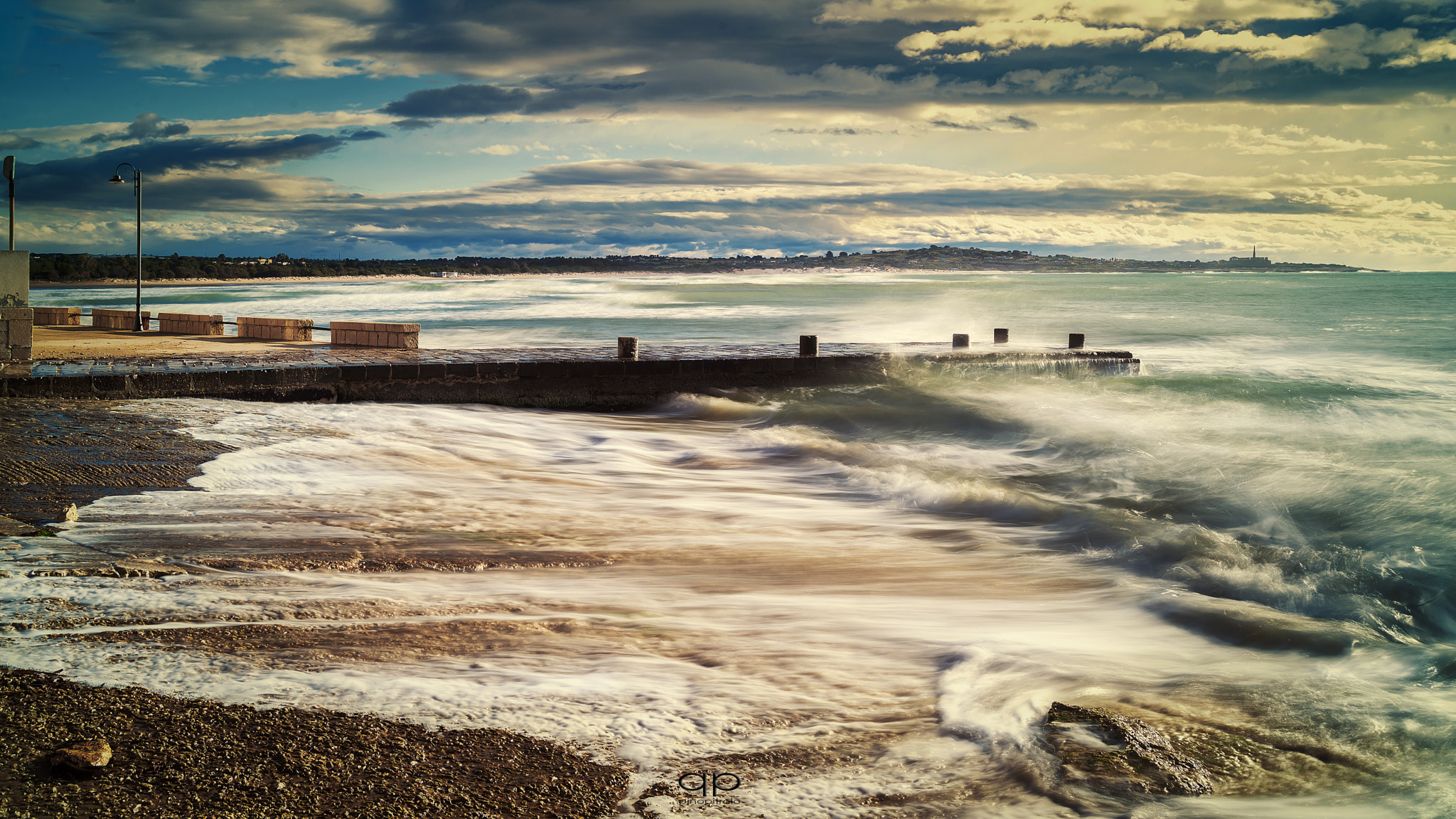 Nikon AF Nikkor 24-85mm F2.8-4D IF sample photo. Storm in sampieri photography