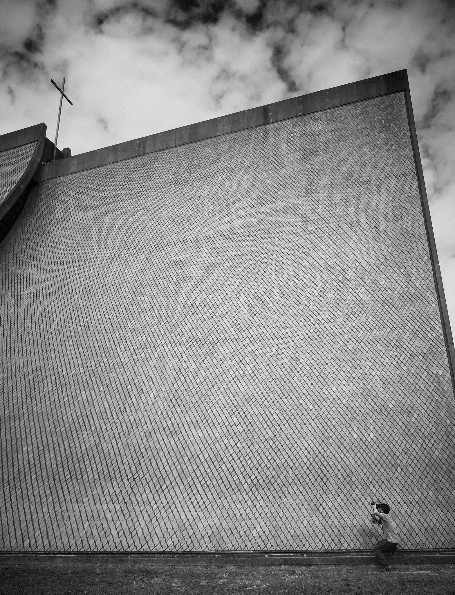 Ricoh GR + GR Lens sample photo. Devout--photography?religion? photography