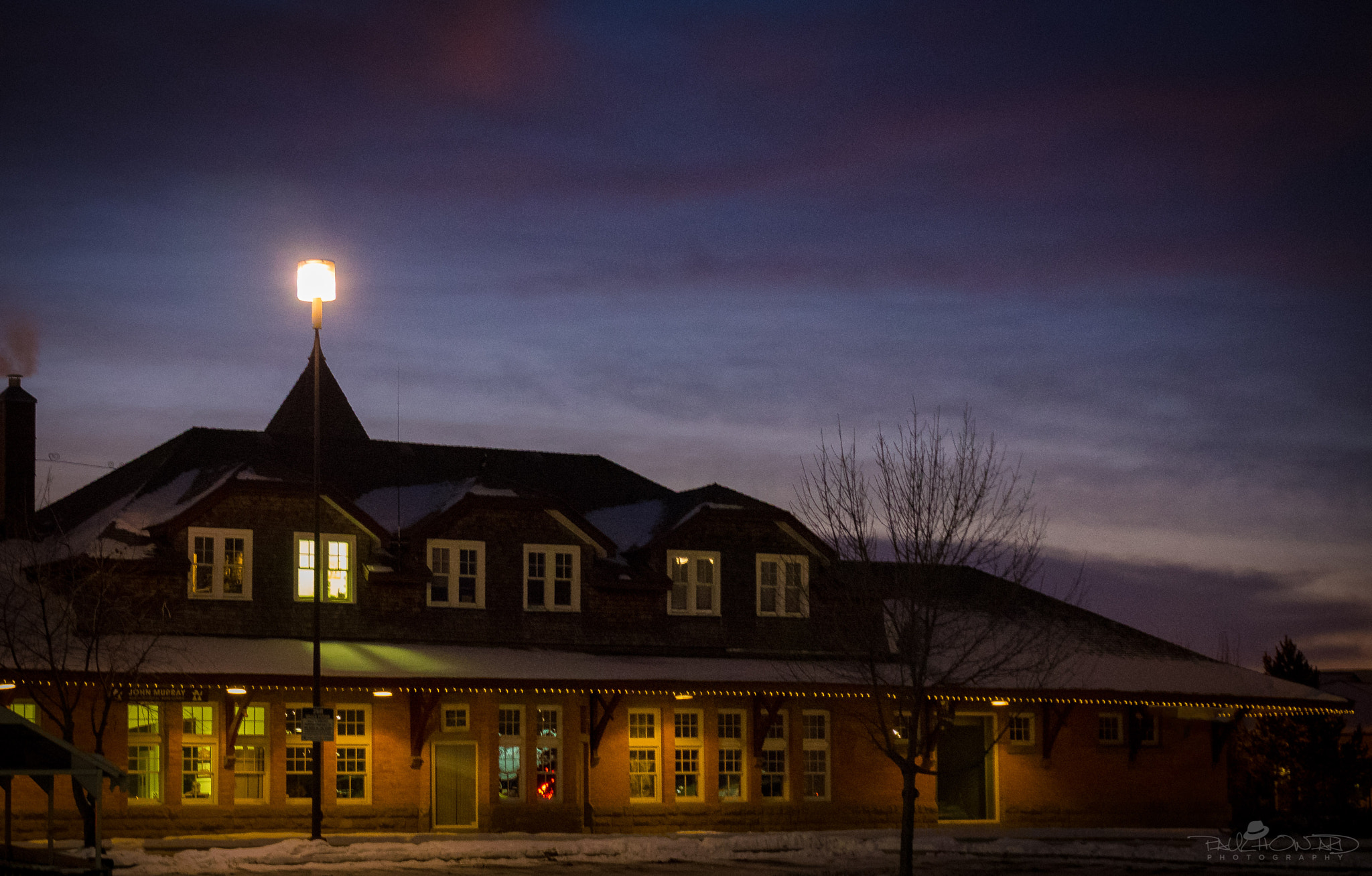 Panasonic Lumix G X Vario 35-100mm F2.8 OIS sample photo. Day 16: in the wee small hours of the morning photography