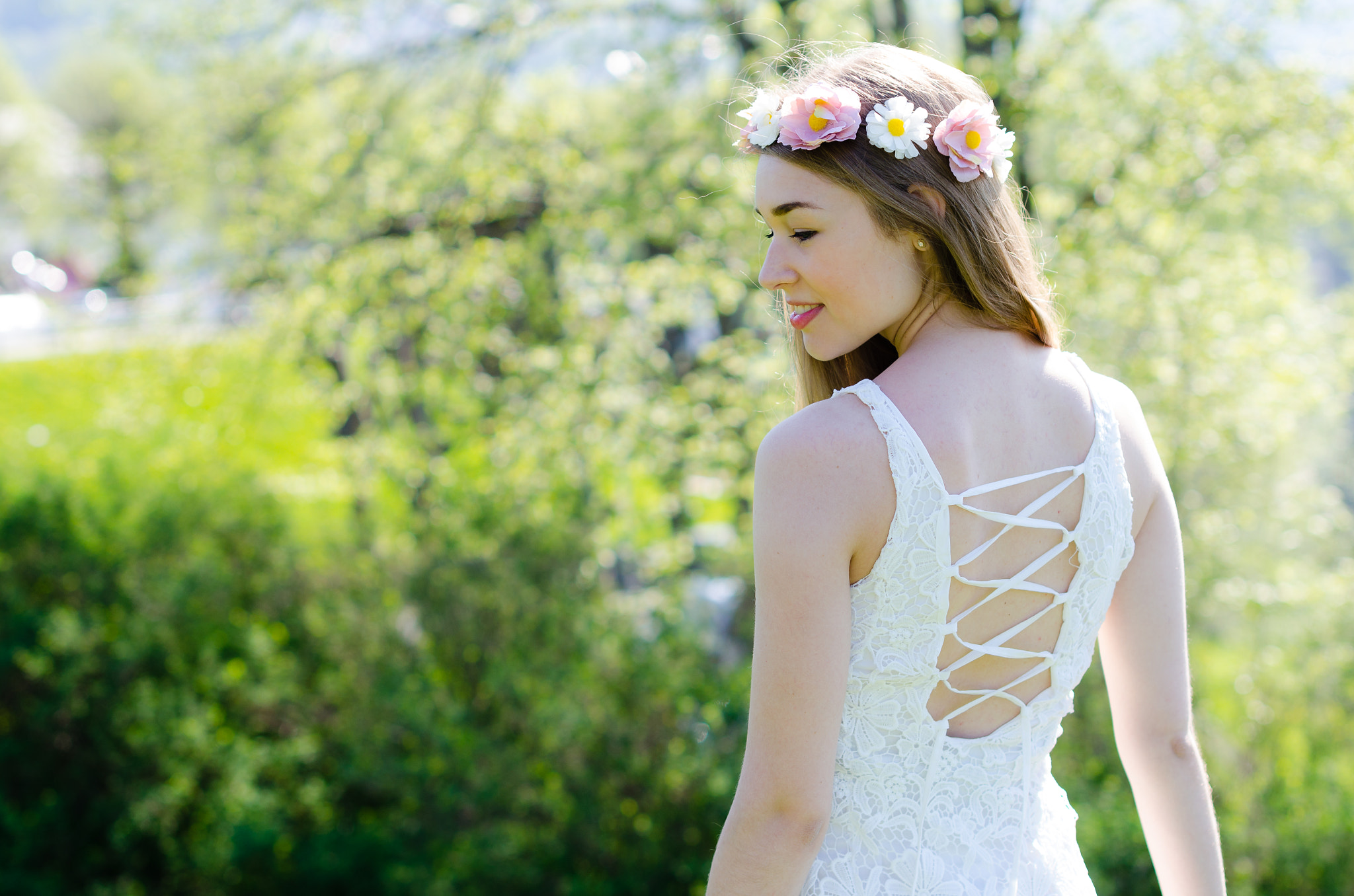 Nikon D7000 sample photo. Beautiful girl in white dress in the park photography