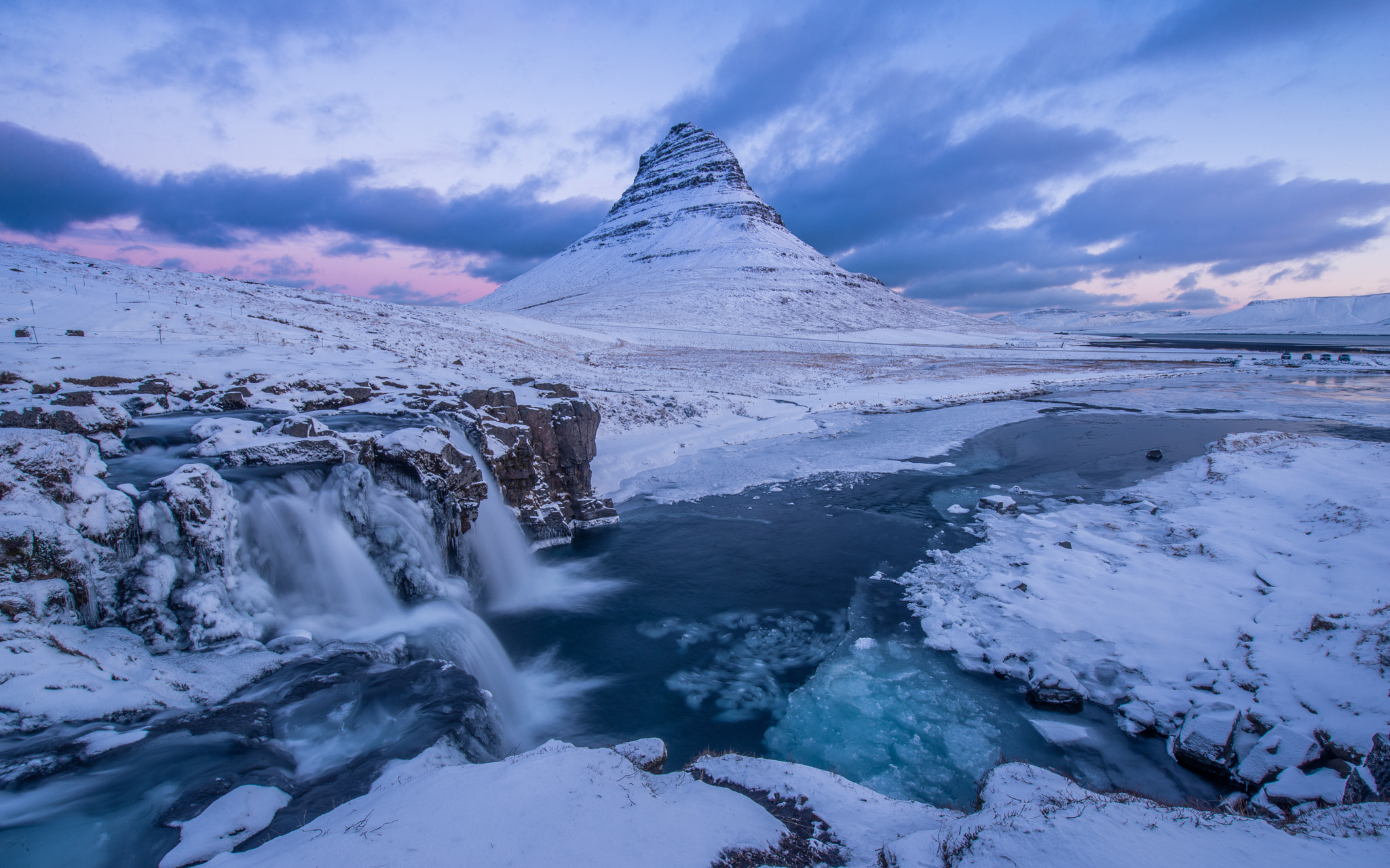 Nikon D610 sample photo. A dreamy sunrise at kirkjufell photography