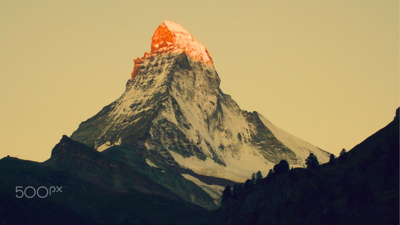 Fujifilm FinePix A820 sample photo. Matterhorn sunsets photography