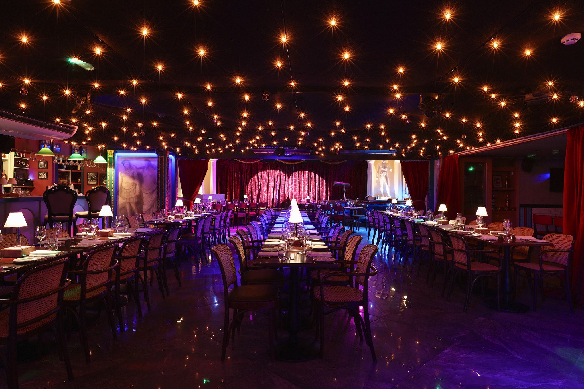 Canon EF 16-35mm F2.8L II USM sample photo. Bunga bunga covent garden - private event set-up photography