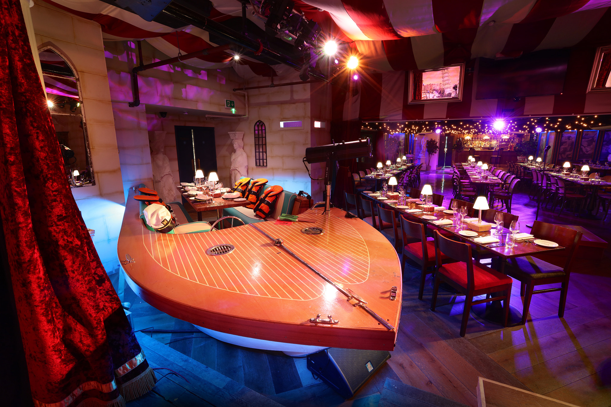 Canon EF 16-35mm F2.8L II USM sample photo. Bunga bunga covent garden - private event set-up photography
