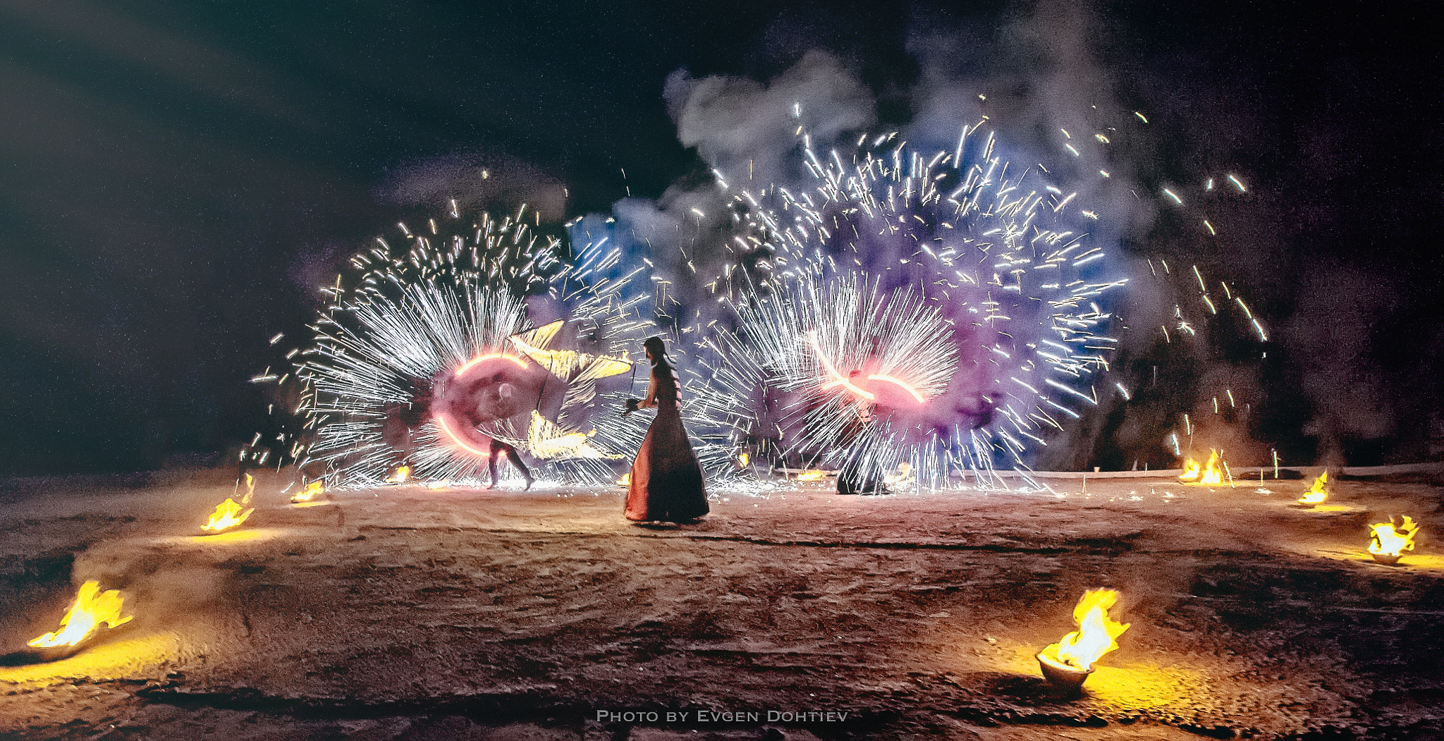 Canon EOS 5D + Sigma 15-30mm f/3.5-4.5 EX DG Aspherical sample photo. Fireshow photography