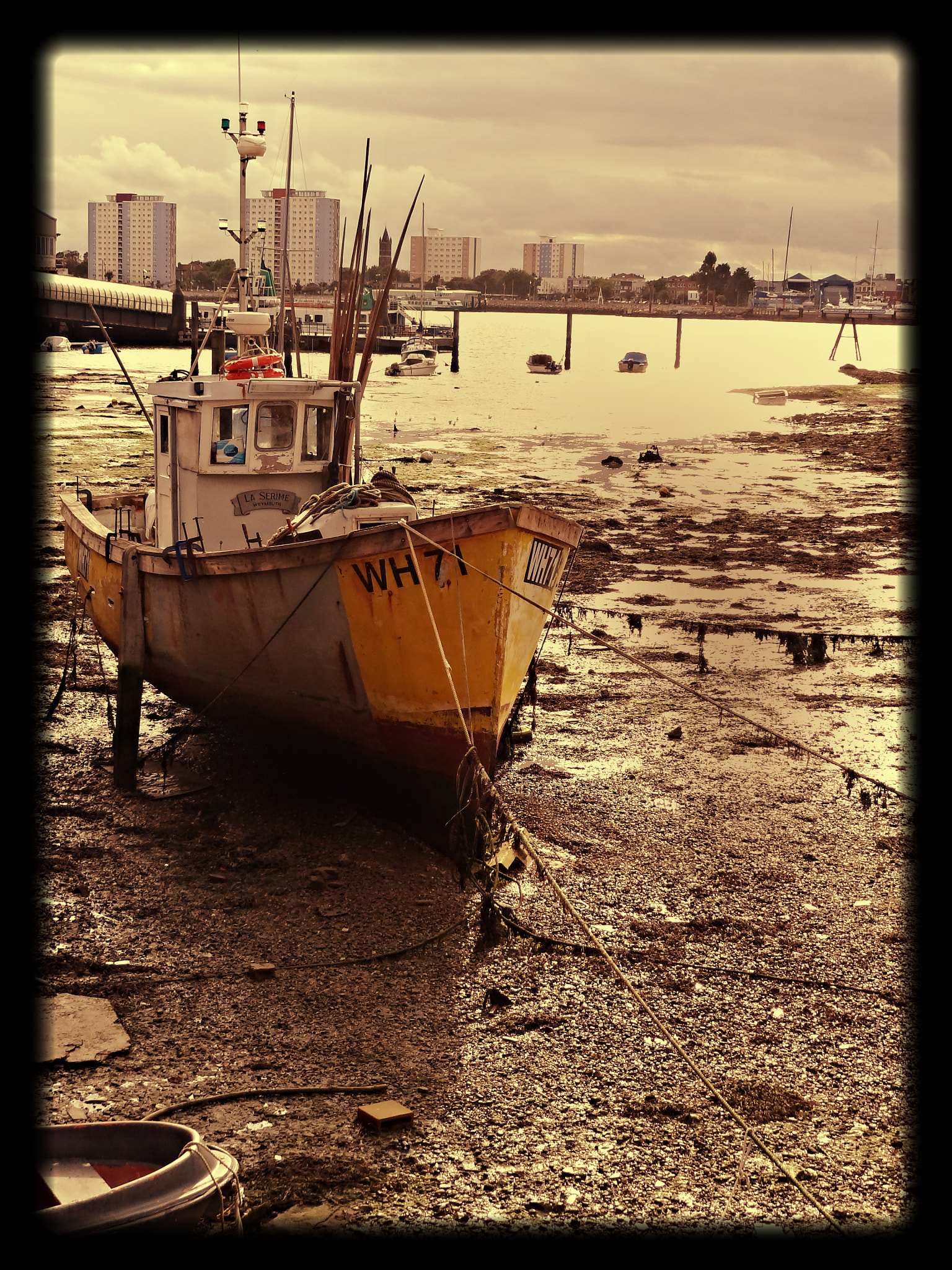 Sony Cyber-shot DSC-HX7V sample photo. Ship in portsmouth photography