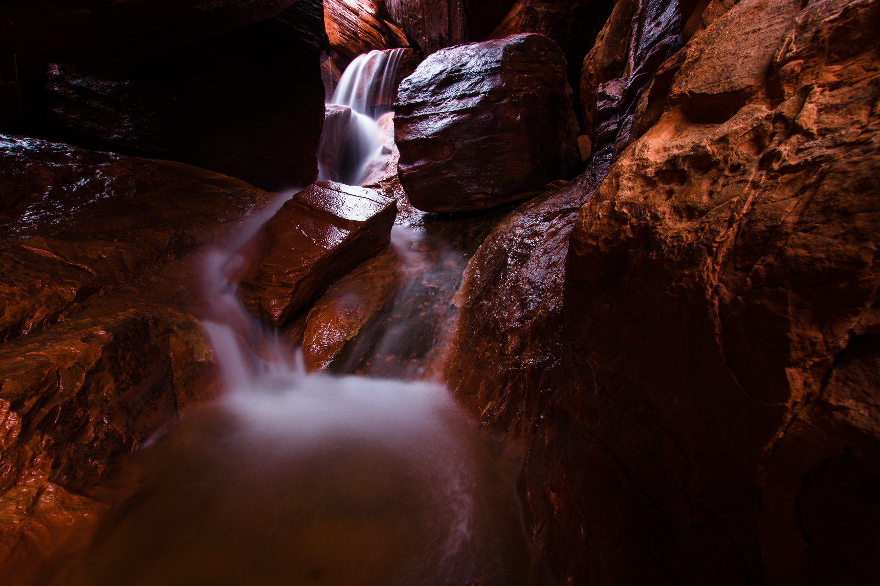 Sony SLT-A77 sample photo. Between the boulders photography