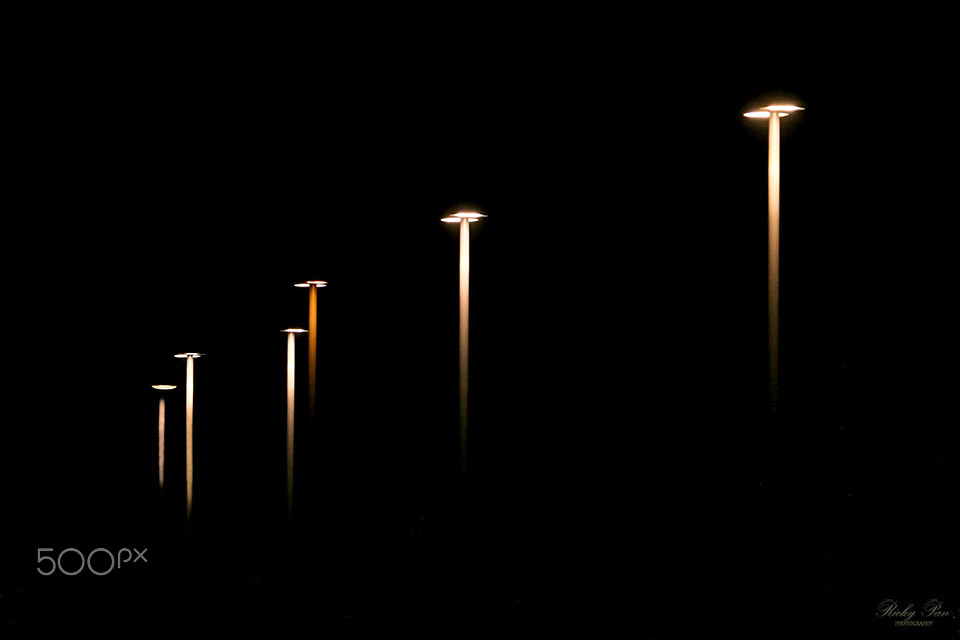 Olympus OM-D E-M5 II sample photo. Street lights photography