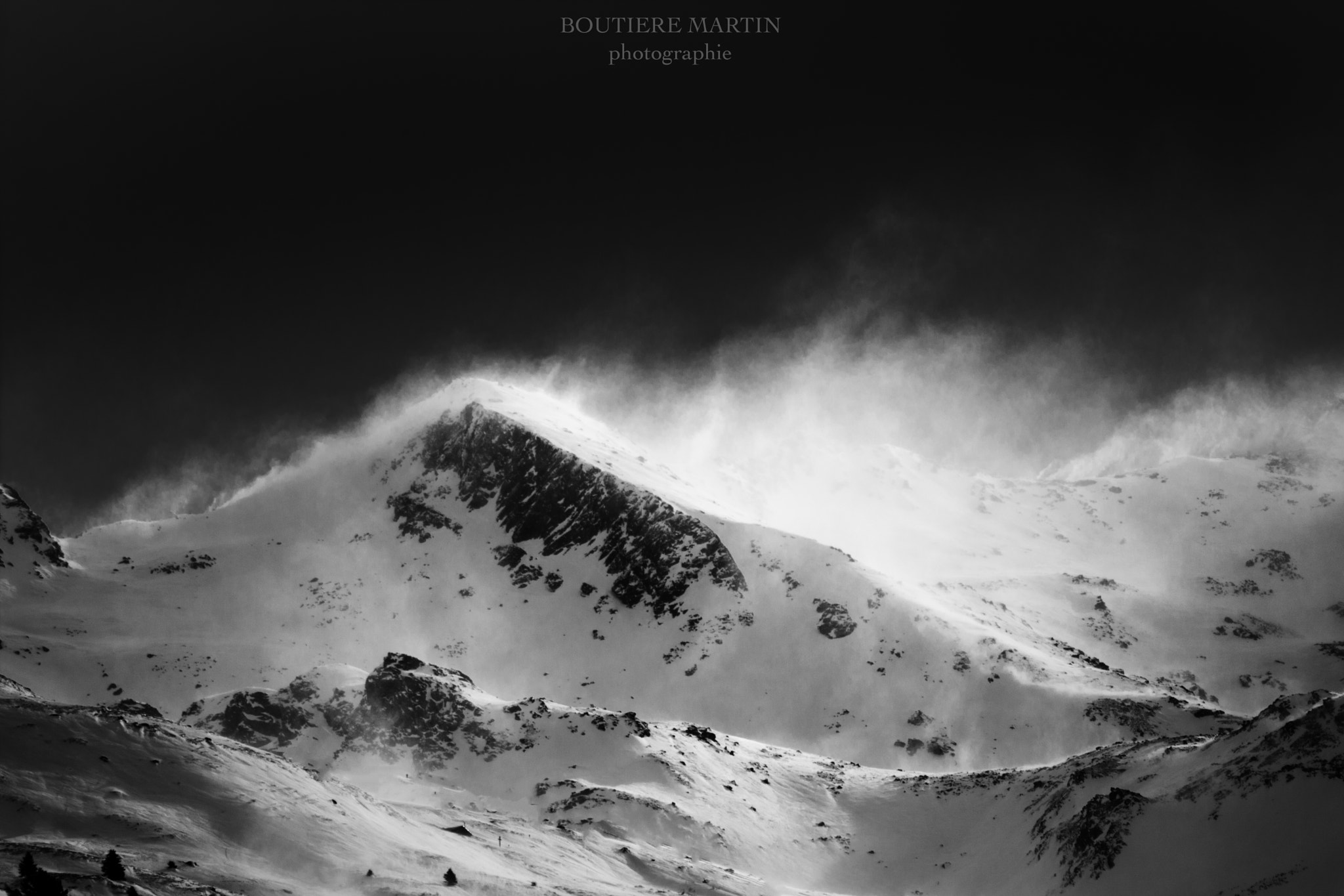 Sigma 70-300mm F4-5.6 APO DG Macro sample photo. Mountains b&w photography