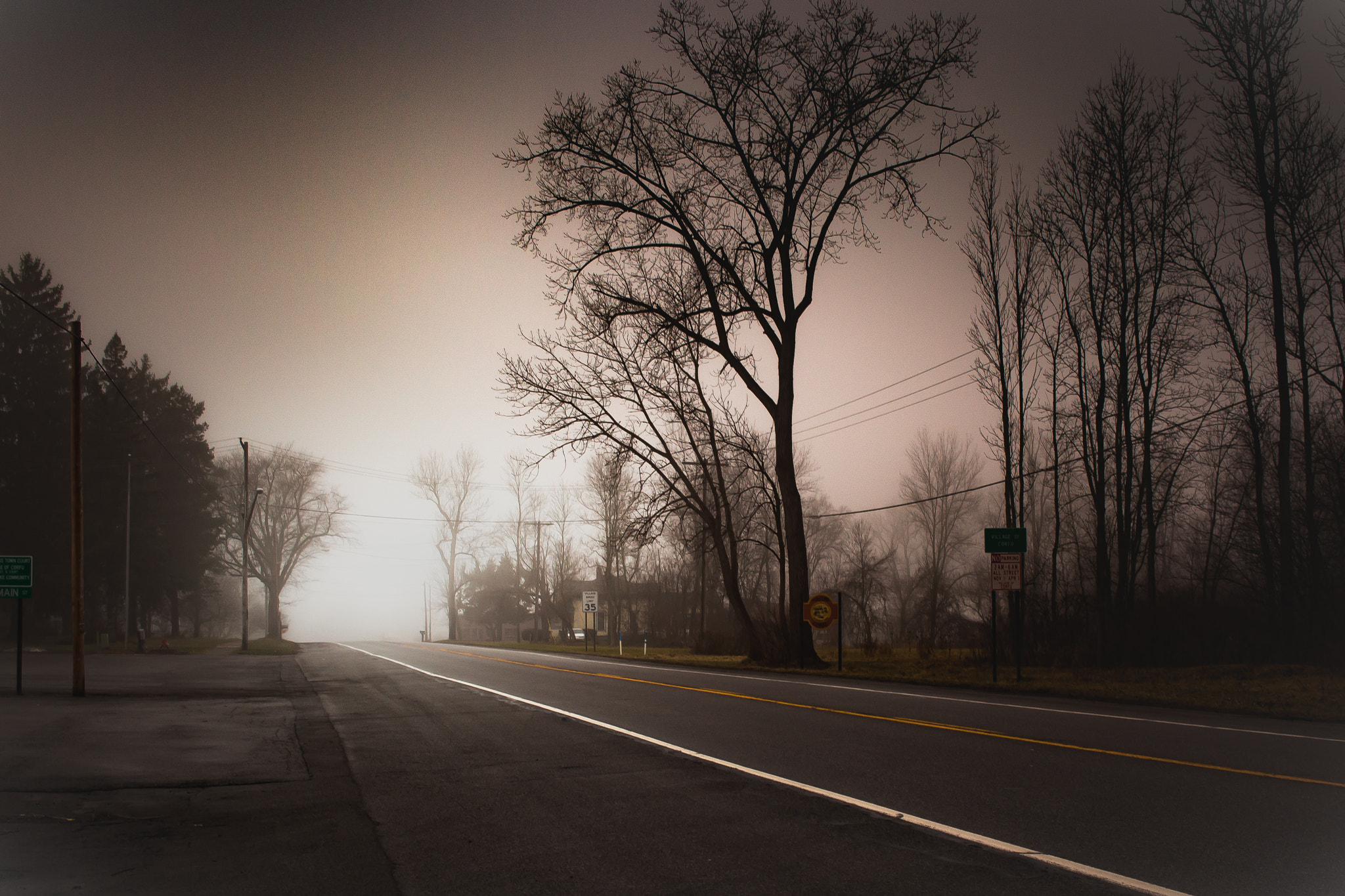 Canon EF-S 24mm F2.8 STM sample photo. Welcome to the town photography