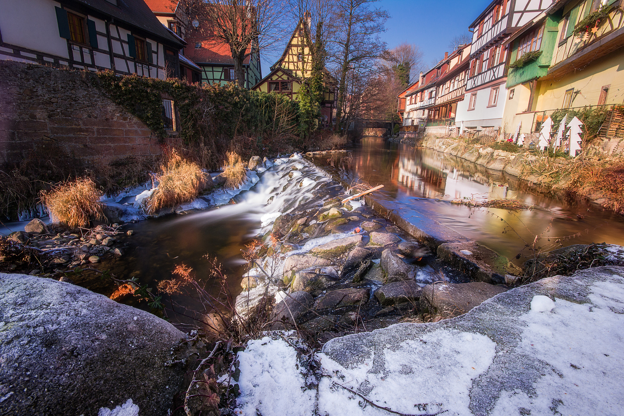 Canon EOS 550D (EOS Rebel T2i / EOS Kiss X4) + Sigma 10-20mm F4-5.6 EX DC HSM sample photo. Kaysersberg photography