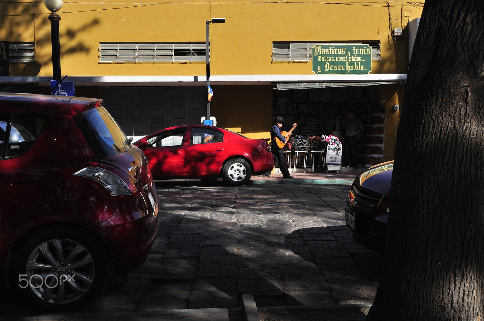 Nikon AF-S Nikkor 16-35mm F4G ED VR sample photo. -músico- photography
