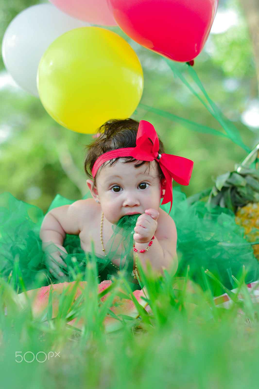 Nikon D7100 + AF Nikkor 50mm f/1.8 sample photo. Smash fruit photography