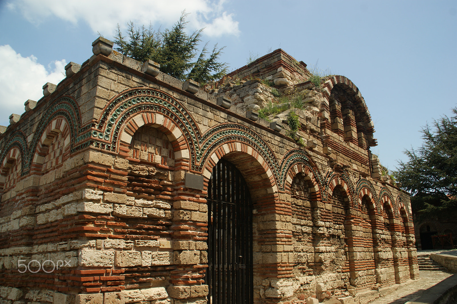 Sony DT 18-200mm F3.5-6.3 sample photo. Old church in nessebar photography
